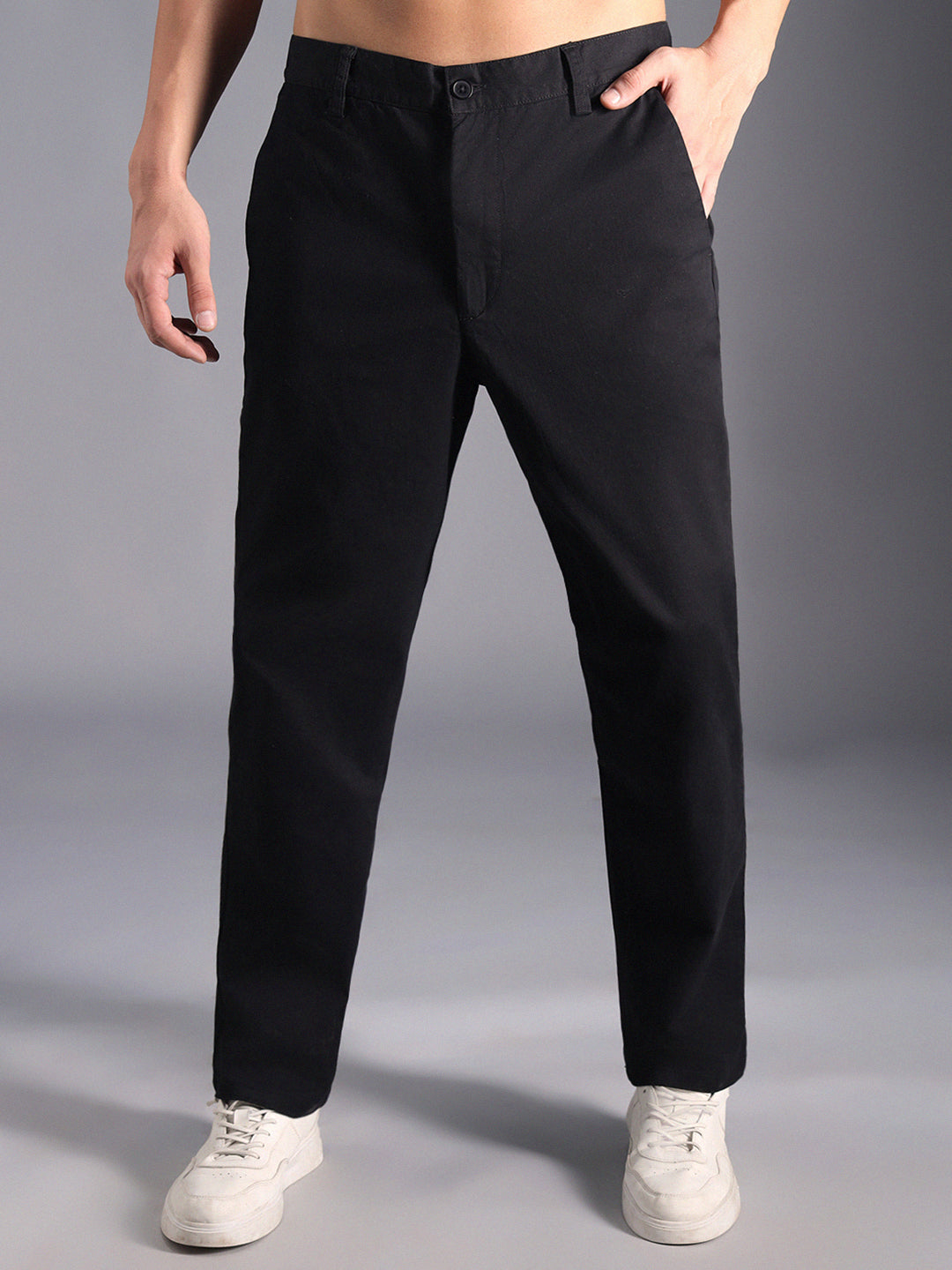 Men Relaxed Mid-Rise Cotton Regular Trousers