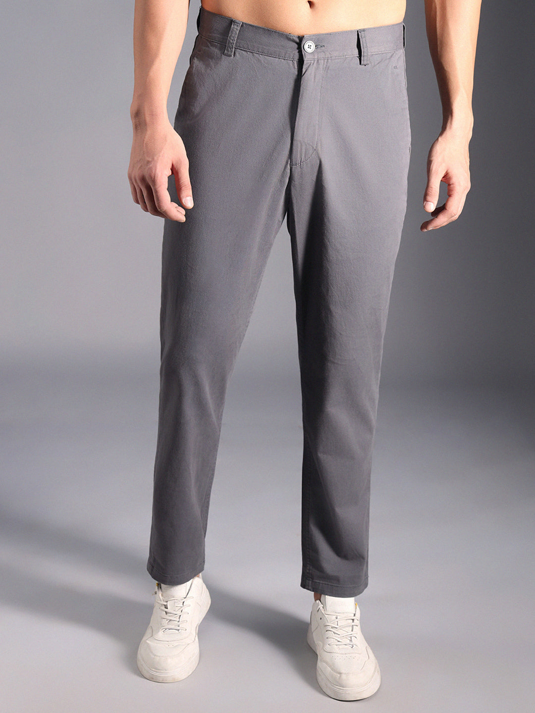 Men Relaxed Mid-Rise Cotton Regular Trousers