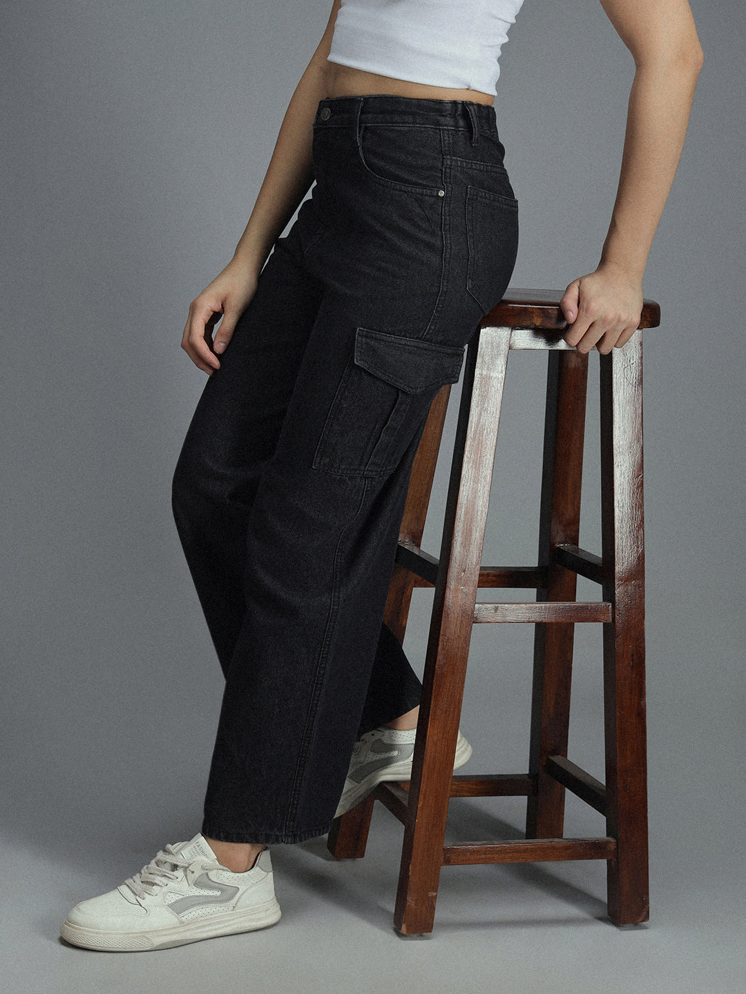 Women 90s Baggy Stretchable Distress Cargo Jeans