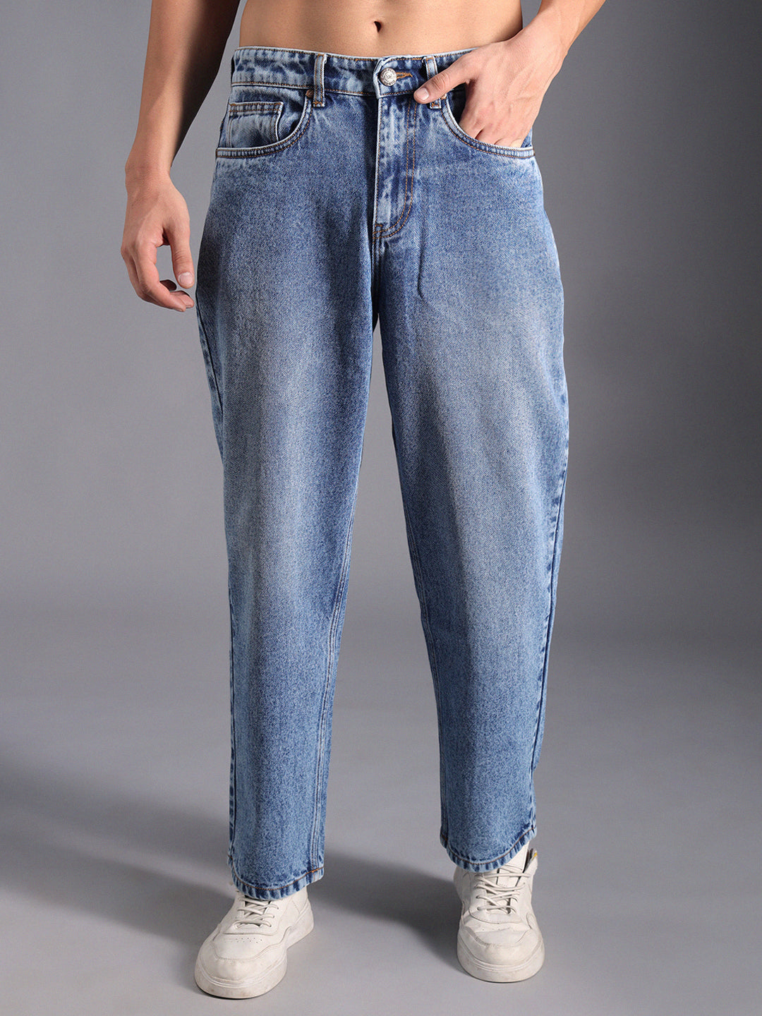 Men Relaxed Fit Light Fade Cotton Jeans