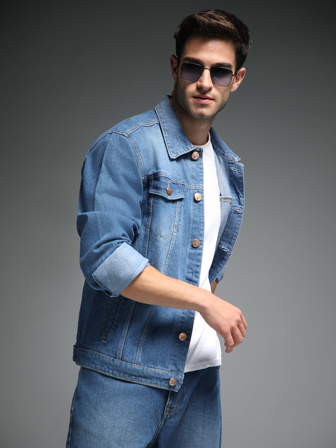 Washed Spread Collar Long Sleeves Denim Jacket