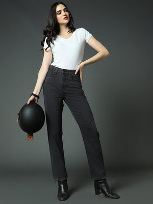 Women Clean Look Straight Fit High-Rise Stretchable Jeans