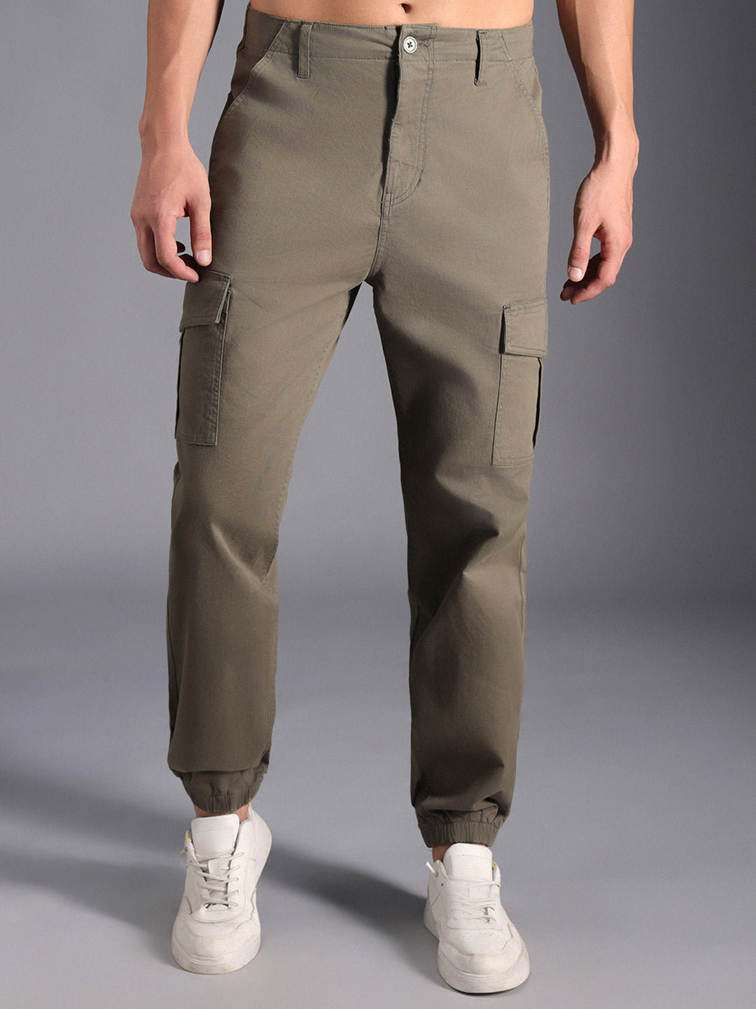 Men Relaxed Mid-Rise Cargo Joggers