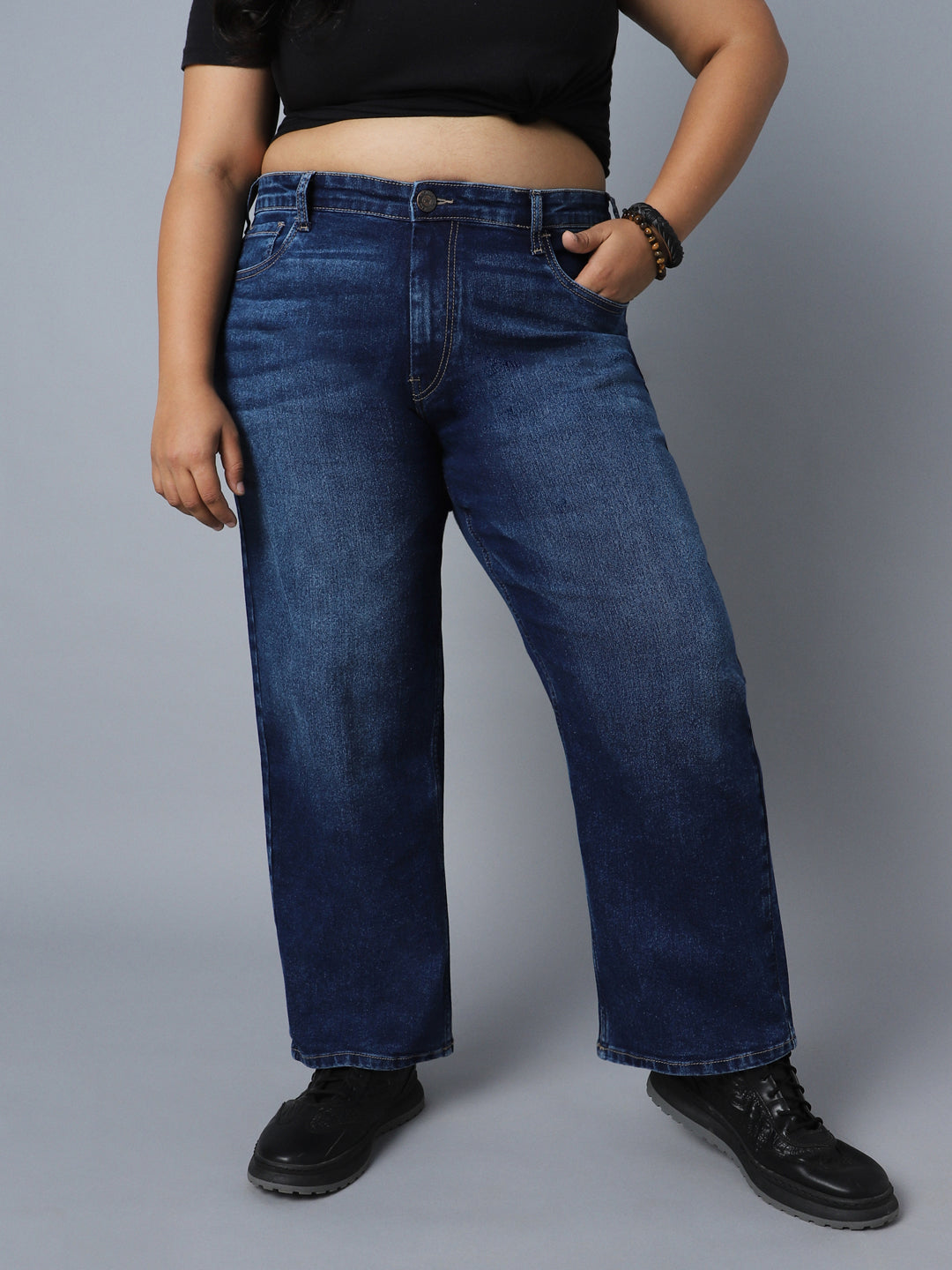 Plus Size Women Blue High-Rise Light Fade Stretchable Jeans