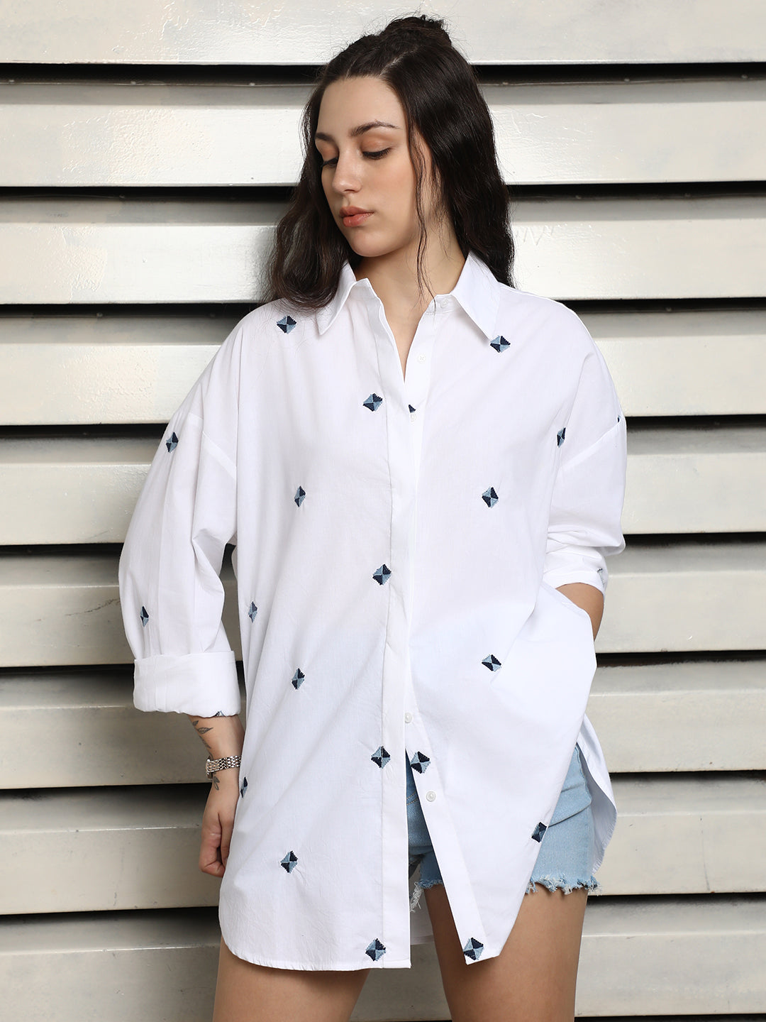 Classic Embroidered Spread Collar Pure Cotton Oversized Casual Shirt