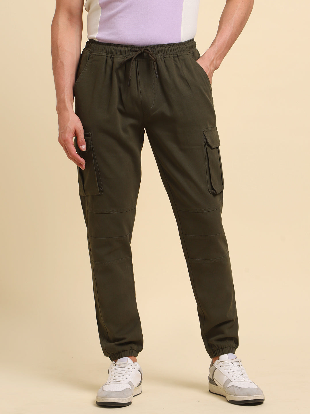 Men Mid-Rise Non Iron Cargo Trousers