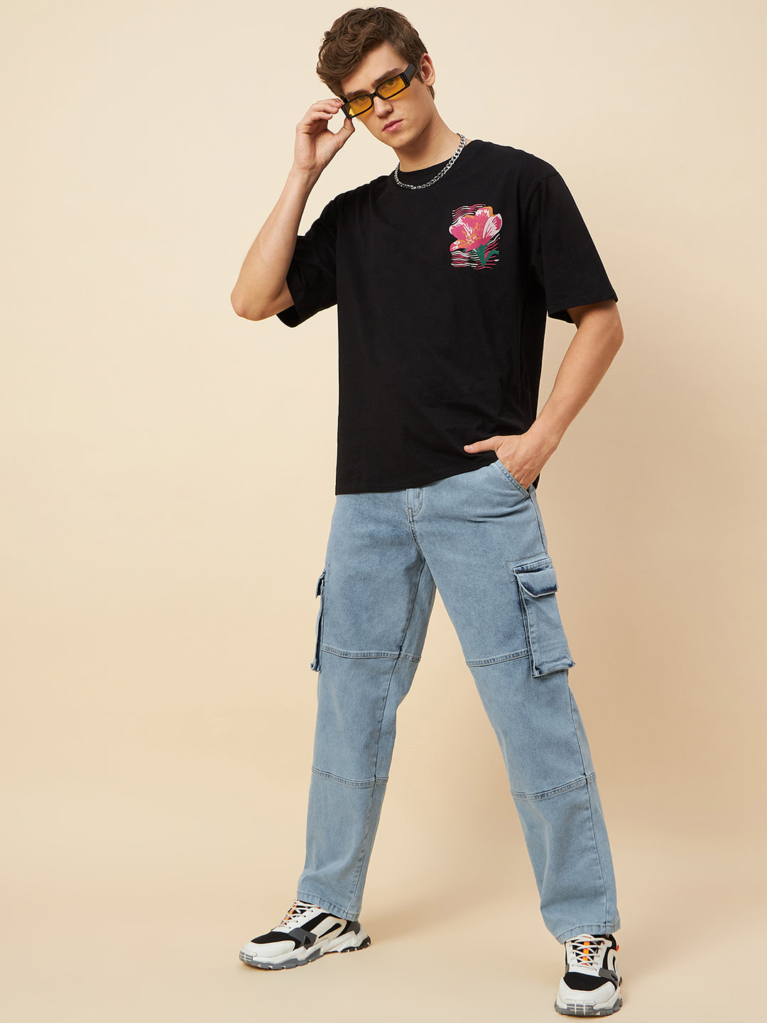 Men Relaxed Fit Heavy Fade Pure Cotton Cargo Jeans