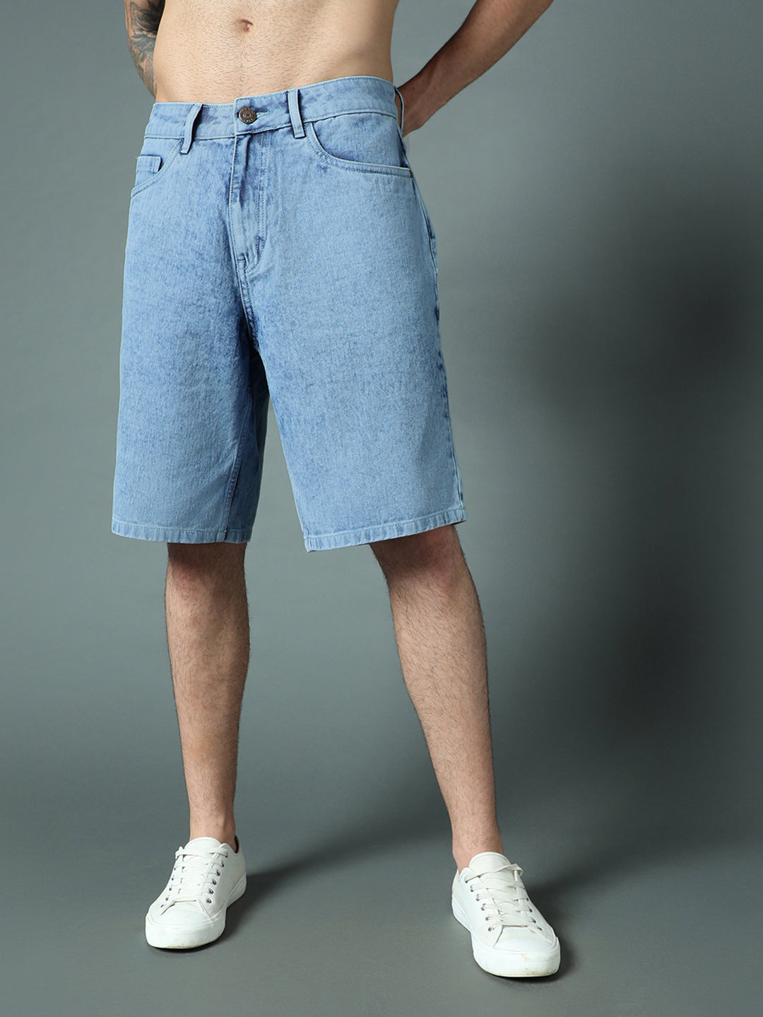 Men Mid-Rise Washed Loose Fit Denim Shorts