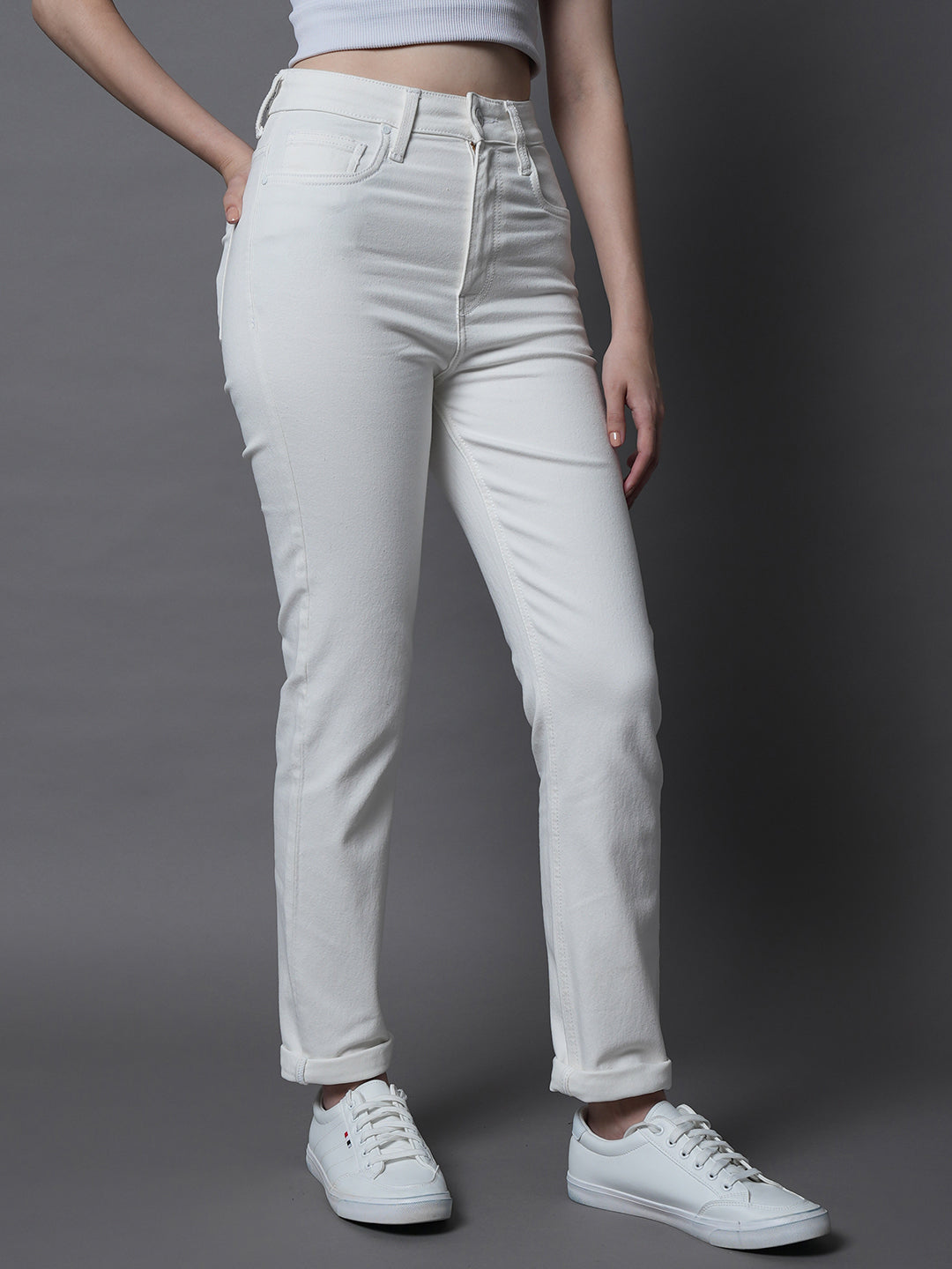 Women Straight Fit High-Rise Clean Look Stretchable Jeans