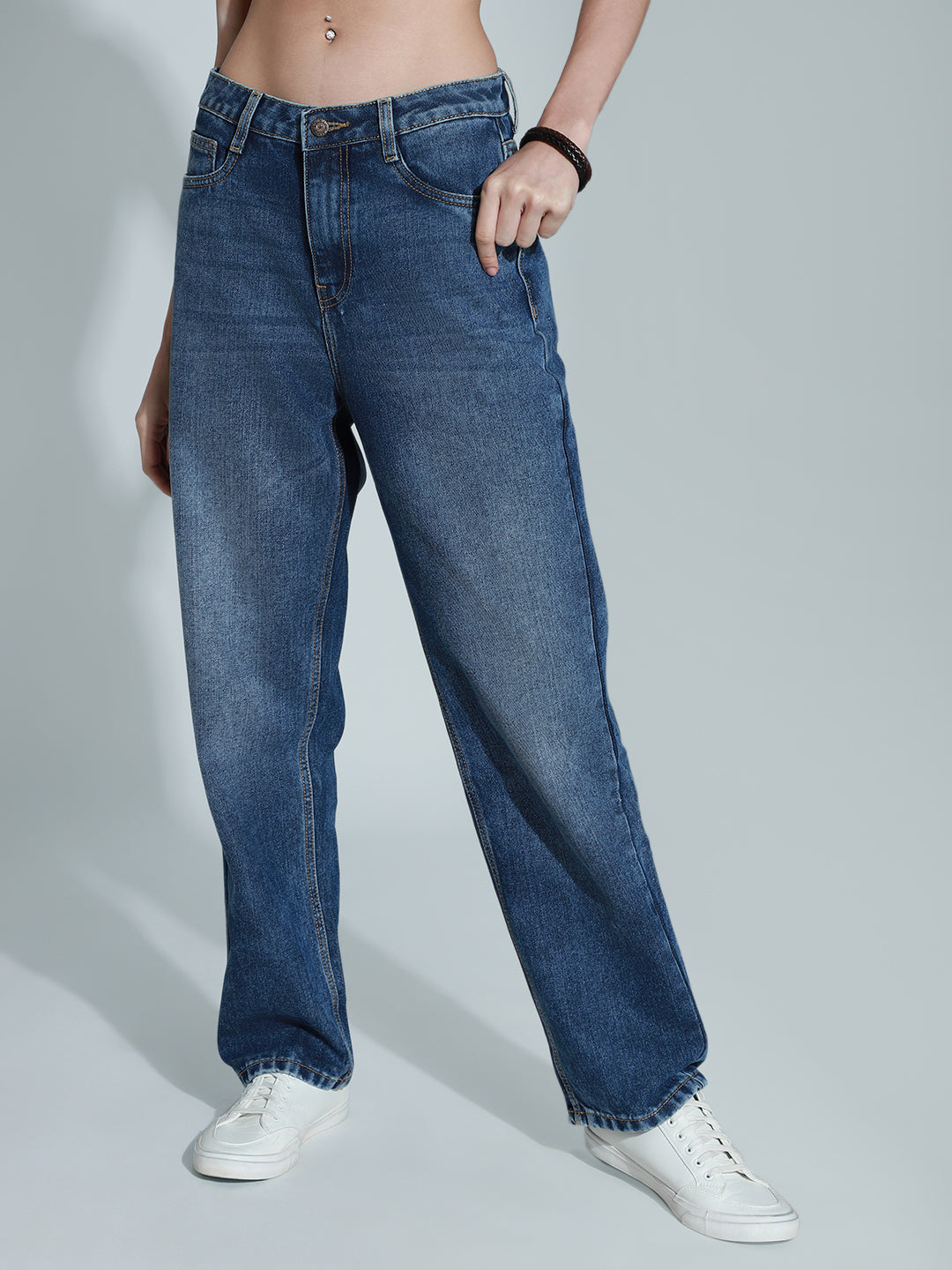 Women 90s Straight High-Rise Clean Look Pure Cotton Jeans