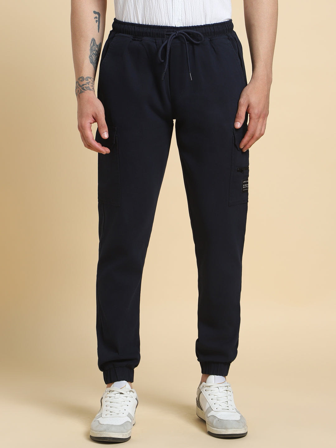 Men Mid Rise Cargos Trousers