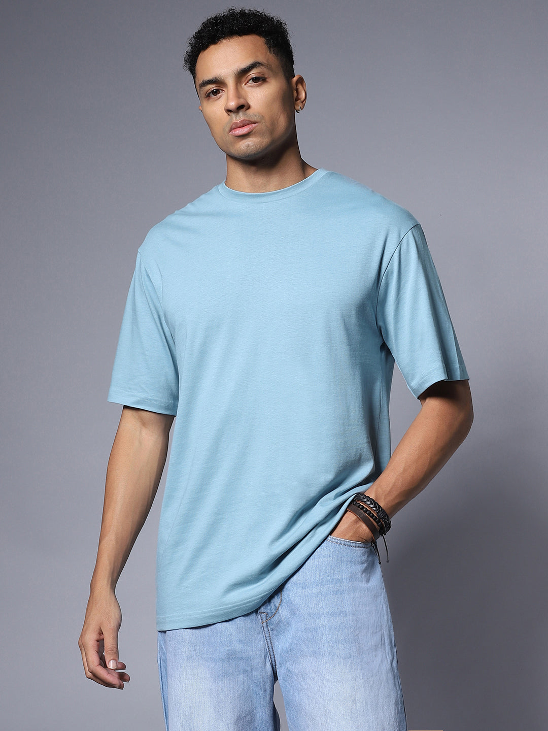 Round Neck Relaxed Cotton Short Sleeves T-shirt