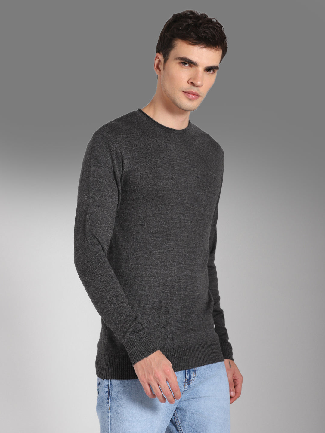 Round Neck Long Sleeves Acrylic Pullover Sweater