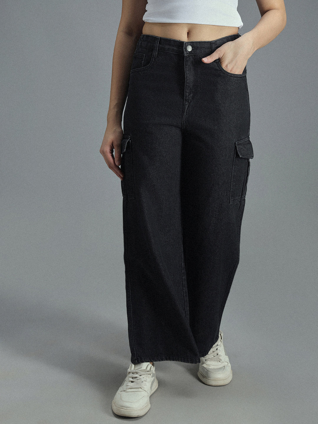 Women 90s Baggy Stretchable Distress Cargo Jeans