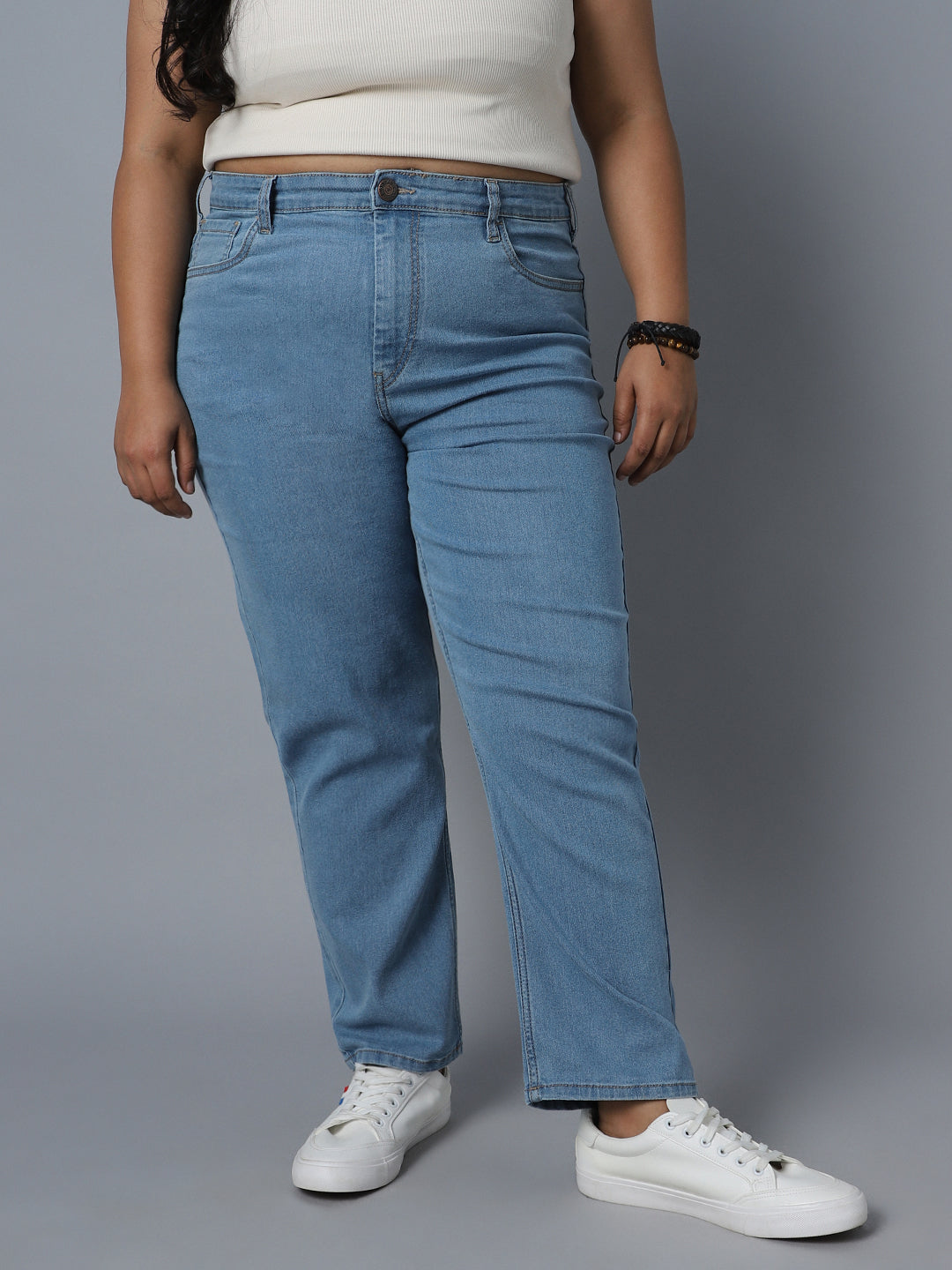 Plus Size Women Straight Fit High-Rise Clean Look Stretchable Jeans