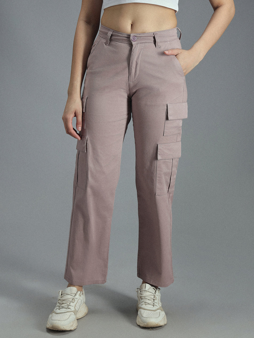 Women Relaxed Straight Leg High-Rise Plain Cargos Trousers