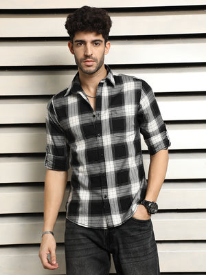 Men Regular Fit Opaque Checked Casual Shirt