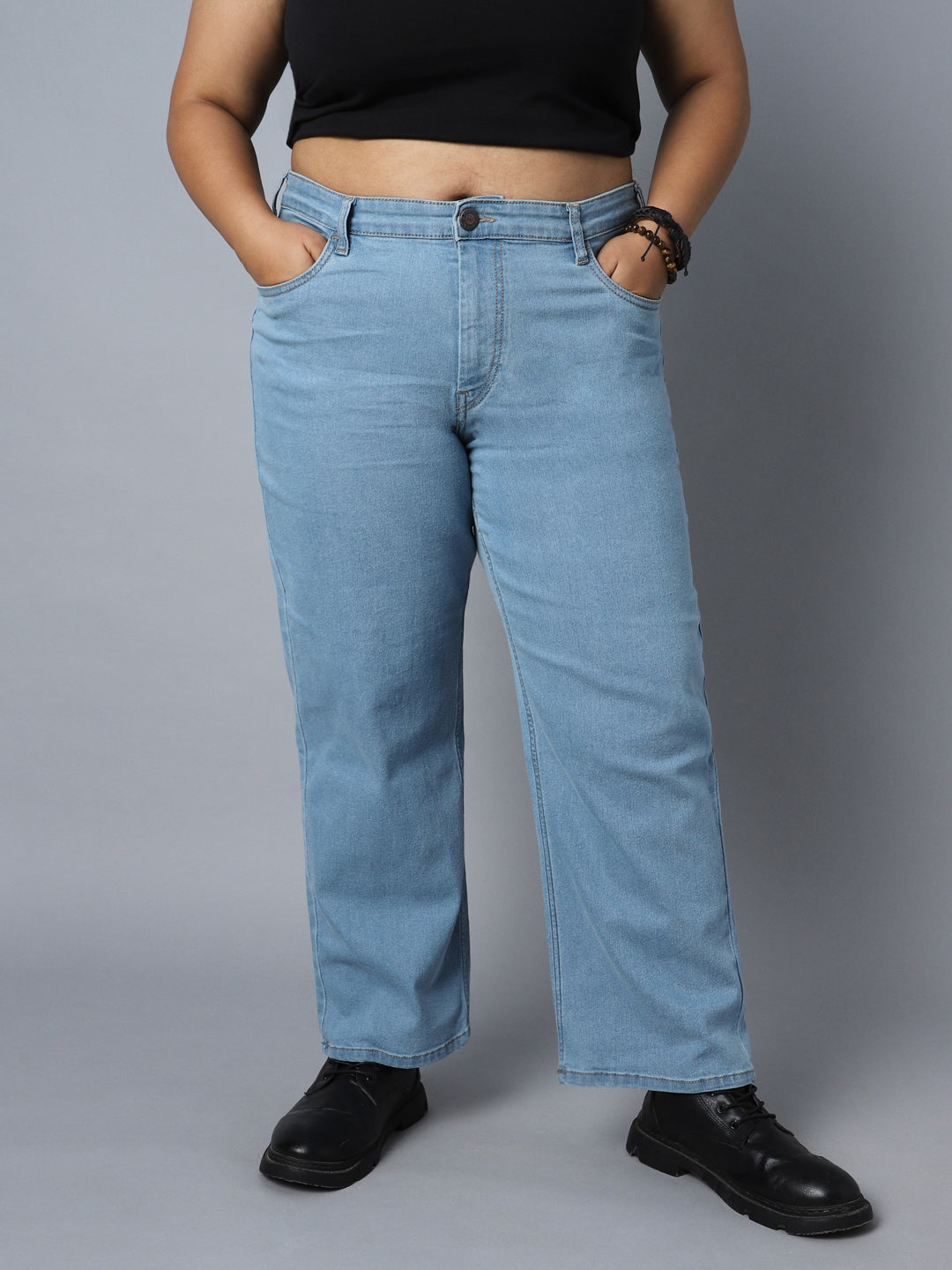 Women Plus Size Dad Fit High-Rise Clean Look Stretchable Jeans