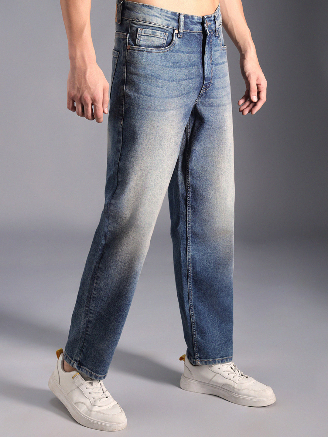 Men Mid Rise Tapered Fit Heavy Fade Pure Cotton Jeans