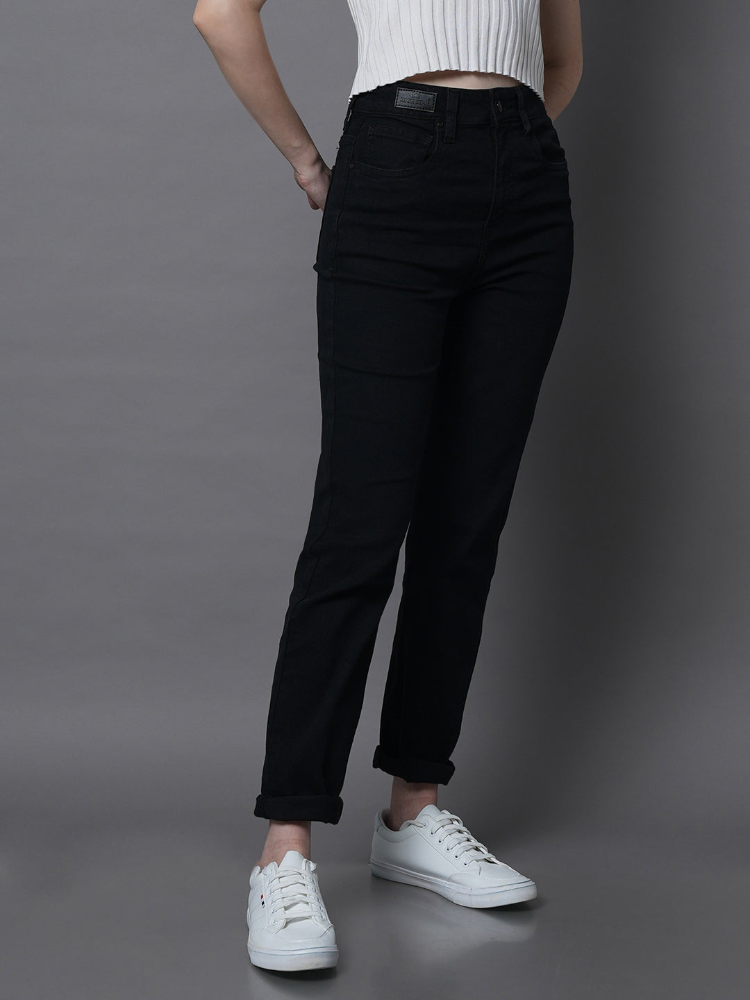 Women Straight Fit High-Rise Clean Look Stretchable Jeans