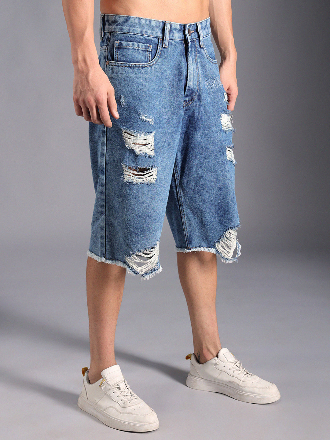 Men Washed Distresed Pure Cotton Denim Shorts