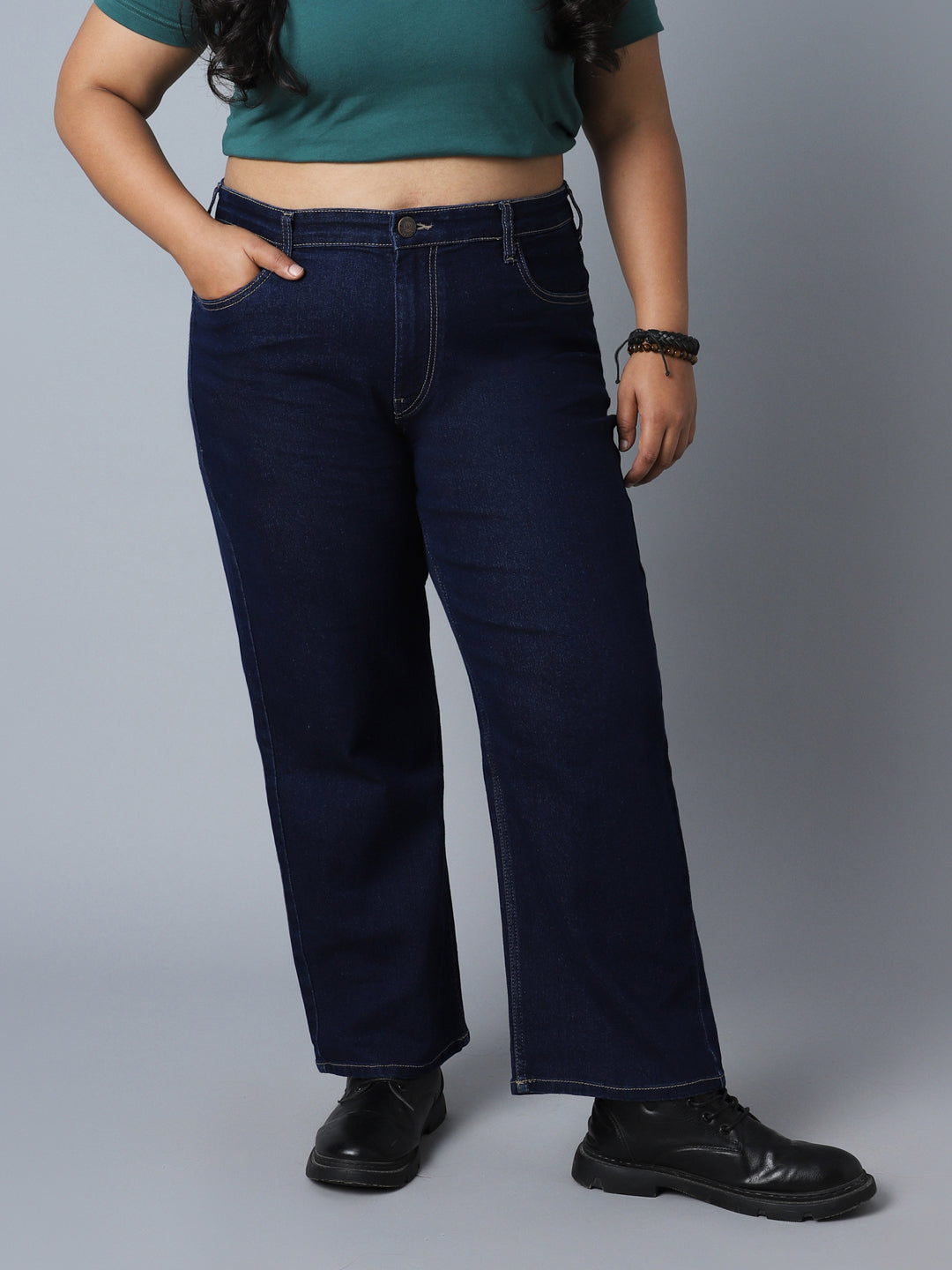 Women Plus Size Dad Fit High-Rise Clean Look Stretchable Jeans