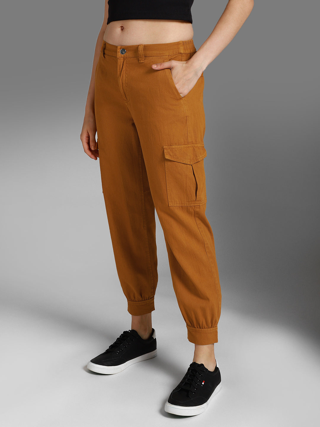 Women Mid-Rise Cotton Joggers