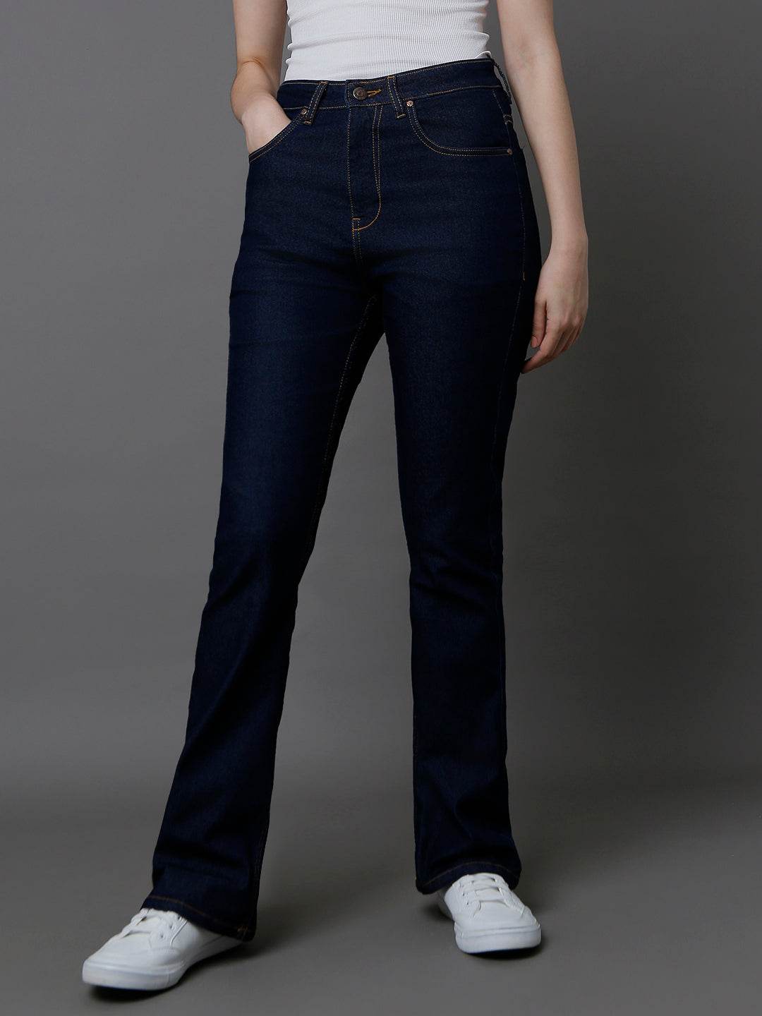 Women Clean Look Bootcut High-Rise Stretchable Jeans