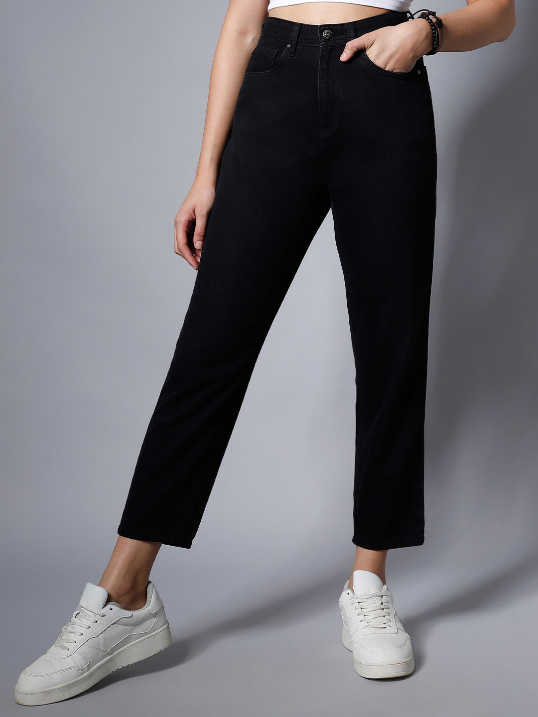 Women High-Rise Mom Fit Jeans