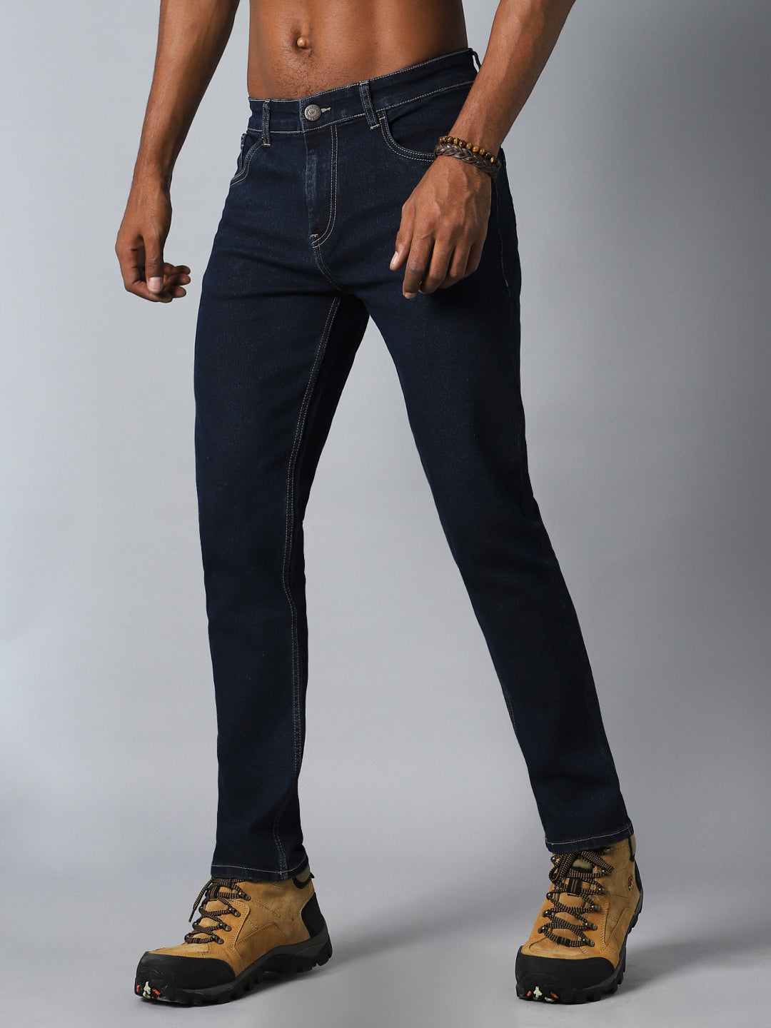 Men Straight Fit Mid-Rise Clean Look Stretchable Jeans