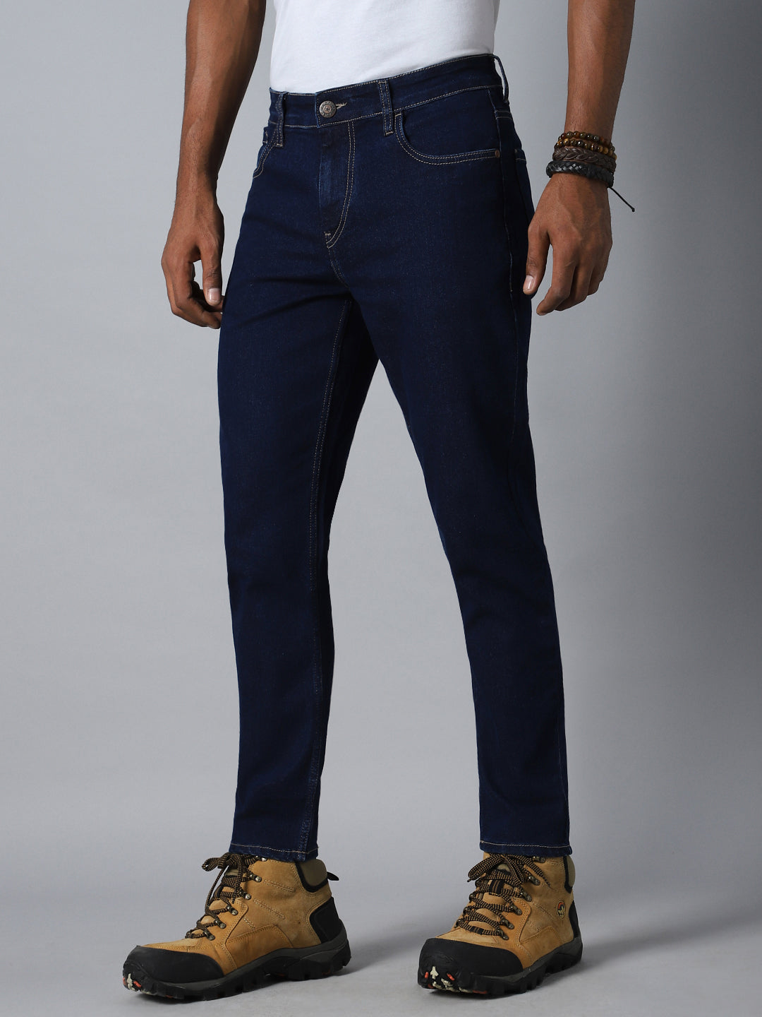 Men Tapered Fit Mid-Rise Clean Look Stretchable Jeans