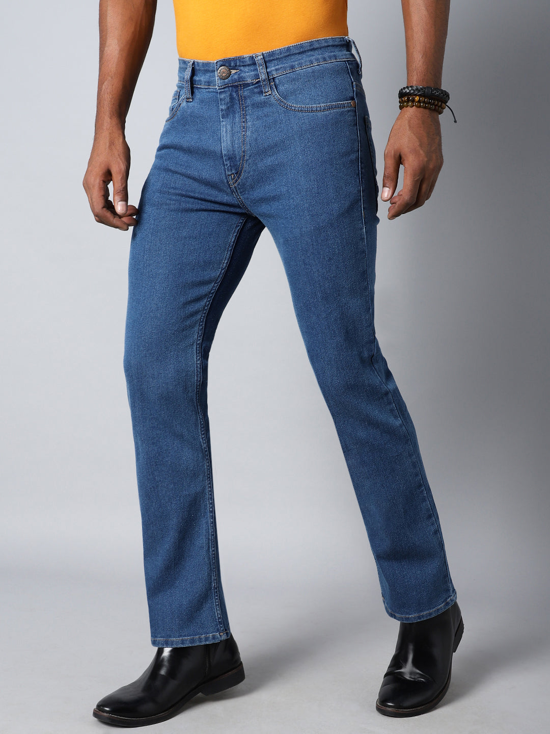 Men Bootcut Mid-Rise Clean Look Stretchable Jeans