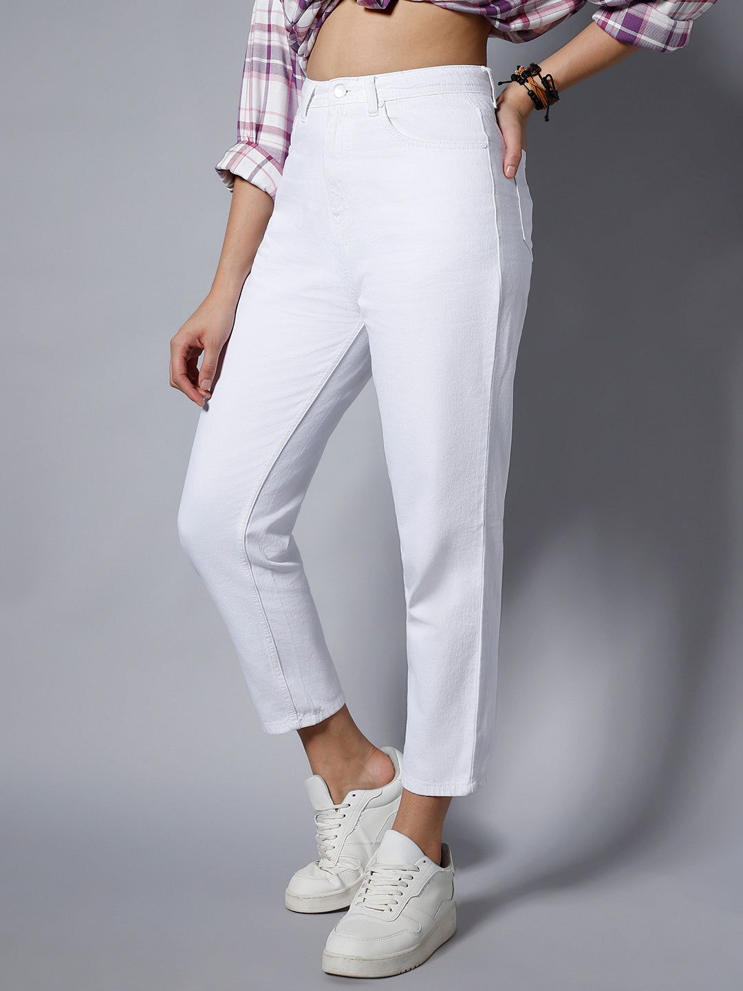 Women White High-Rise Slash Knee Jeans