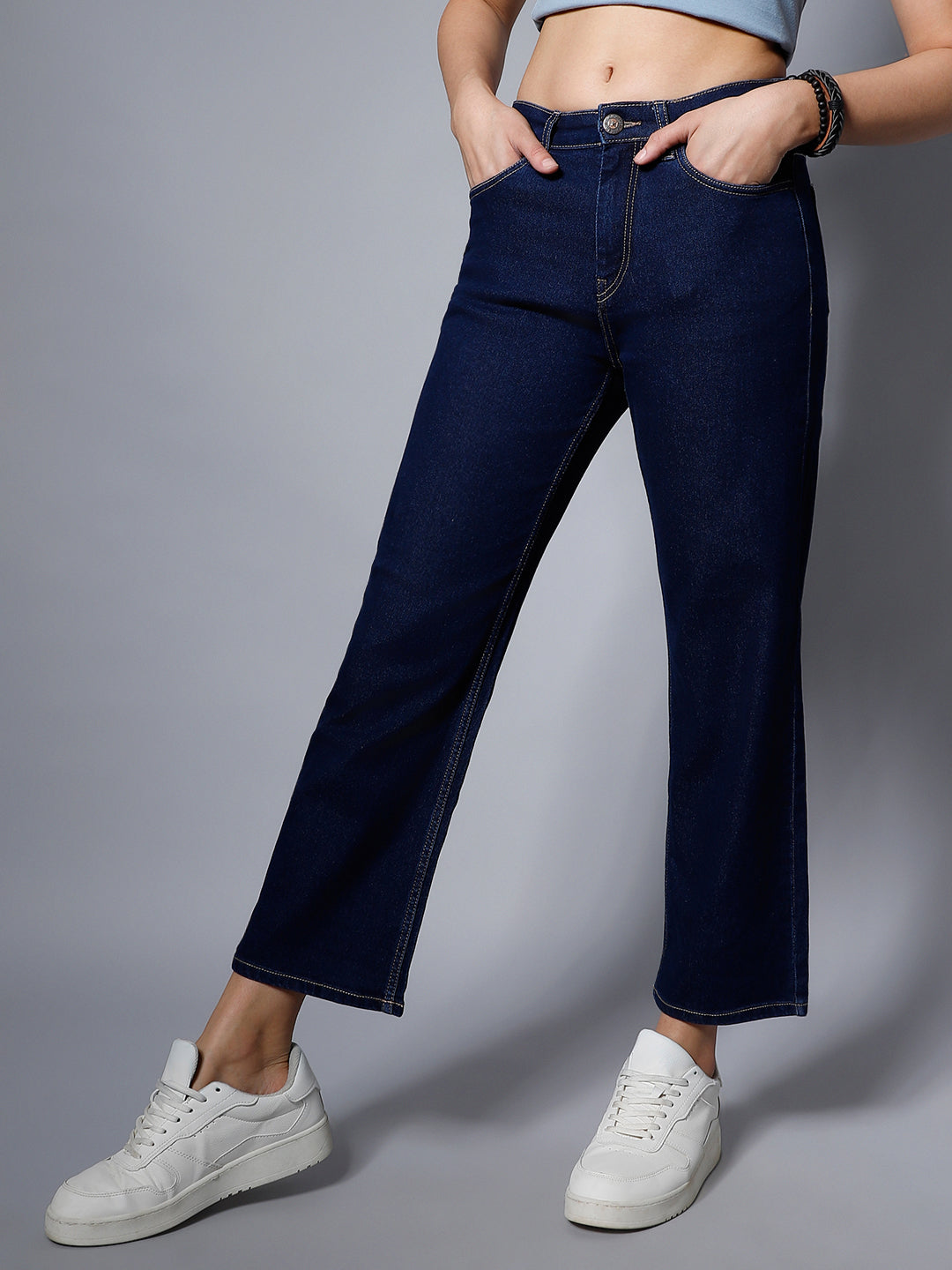 Women Blue Dad Fit High-Rise Clean Look Stretchable Jeans