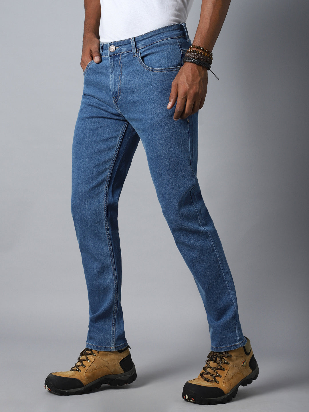 Men Blue Tapered Fit Mildly Distressed Light Fade Stretchable Jeans