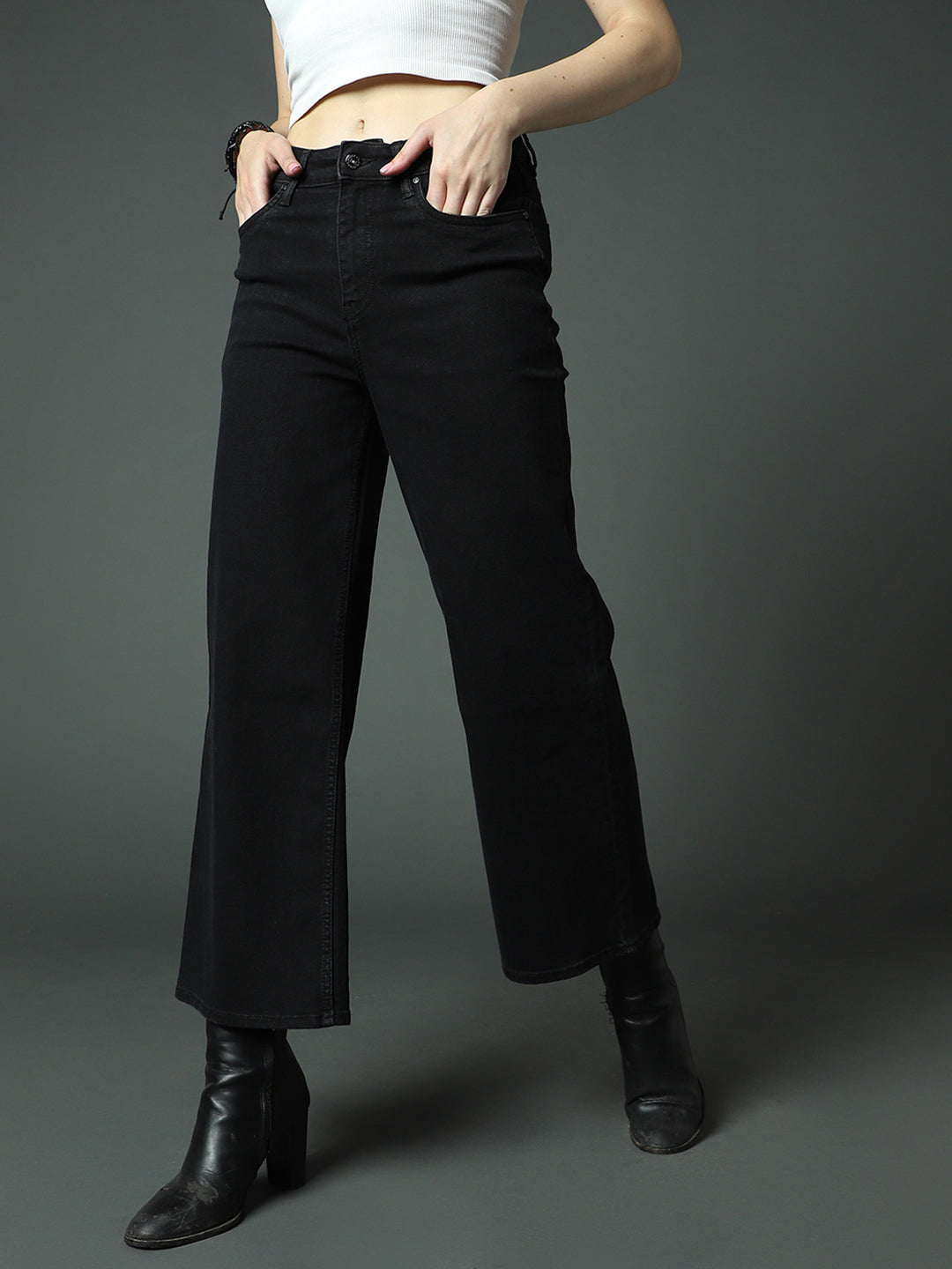 Women Clean Look Wide Leg High-Rise Stretchable Jeans