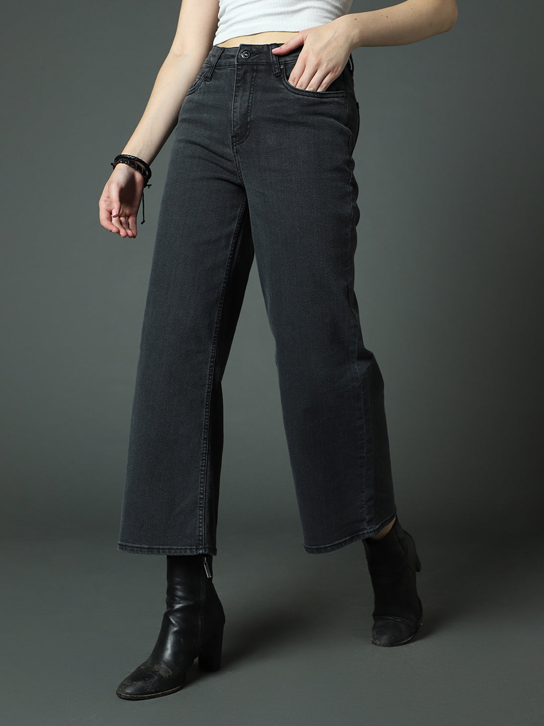 Women Clean Look Wide Leg High-Rise Stretchable Jeans