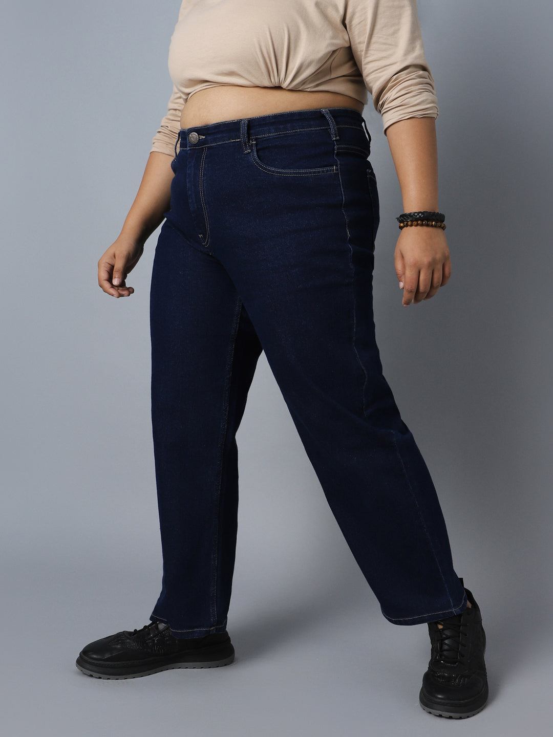 Women Plus Size Dad Fit High-Rise Clean Look Stretchable Jeans