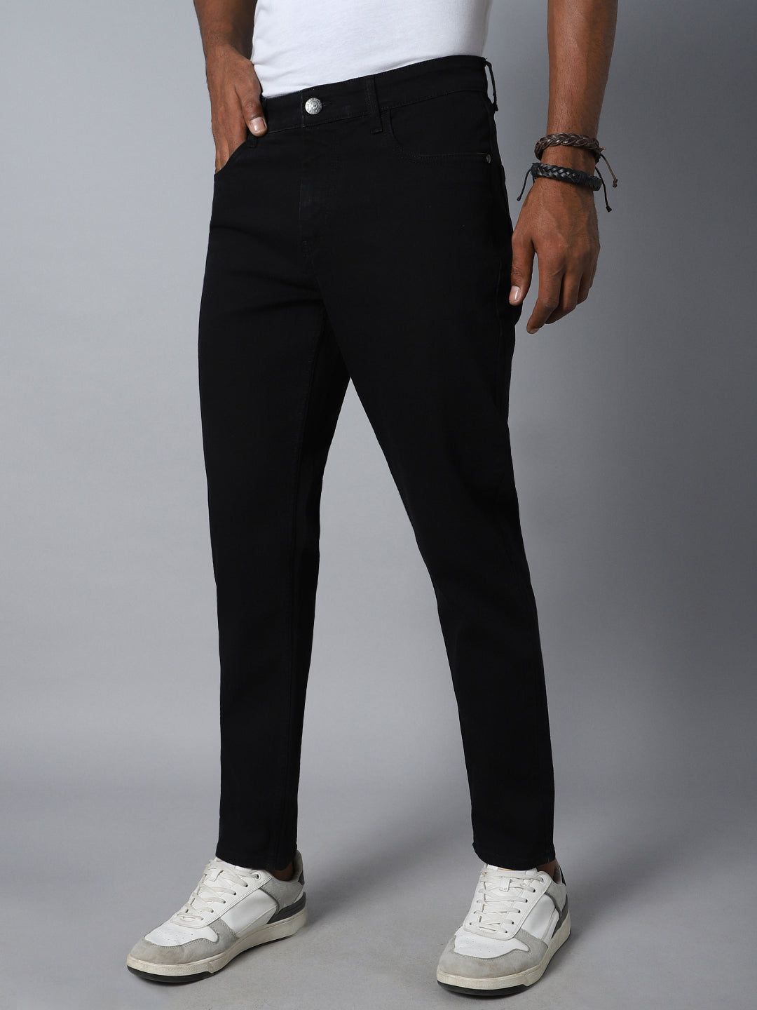 Men Tapered Fit Mid-Rise Clean Look Stretchable Jeans