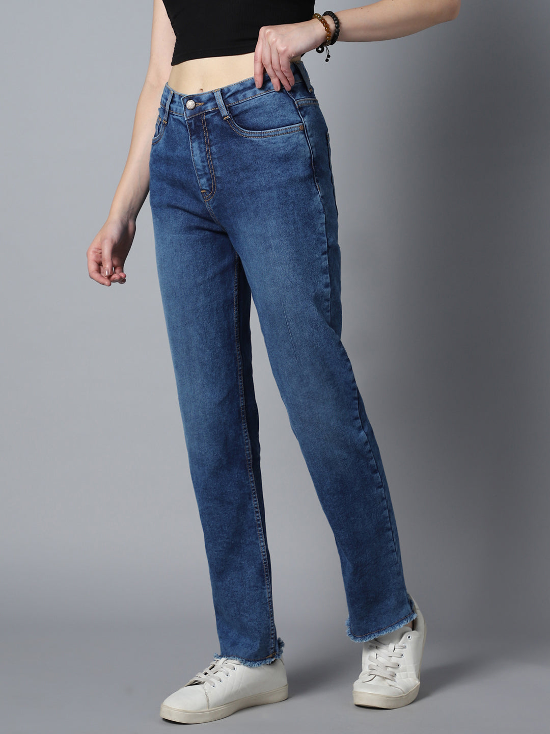 Women Straight Fit High-Rise Clean Look Light Fade Stretchable Jeans