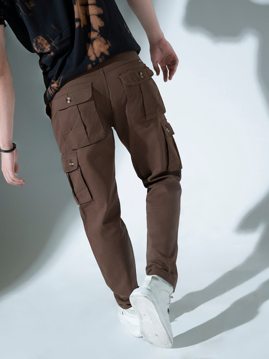 Hubberholme Men Brown Slim Fit Cotton Cargo Trousers