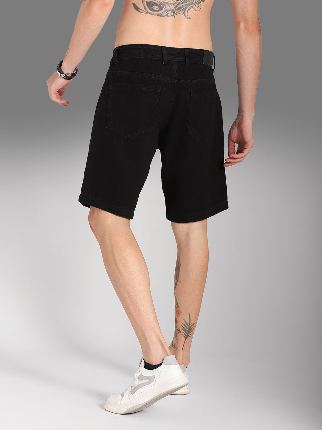 Men Mid-Rise Cotton Denim Shorts