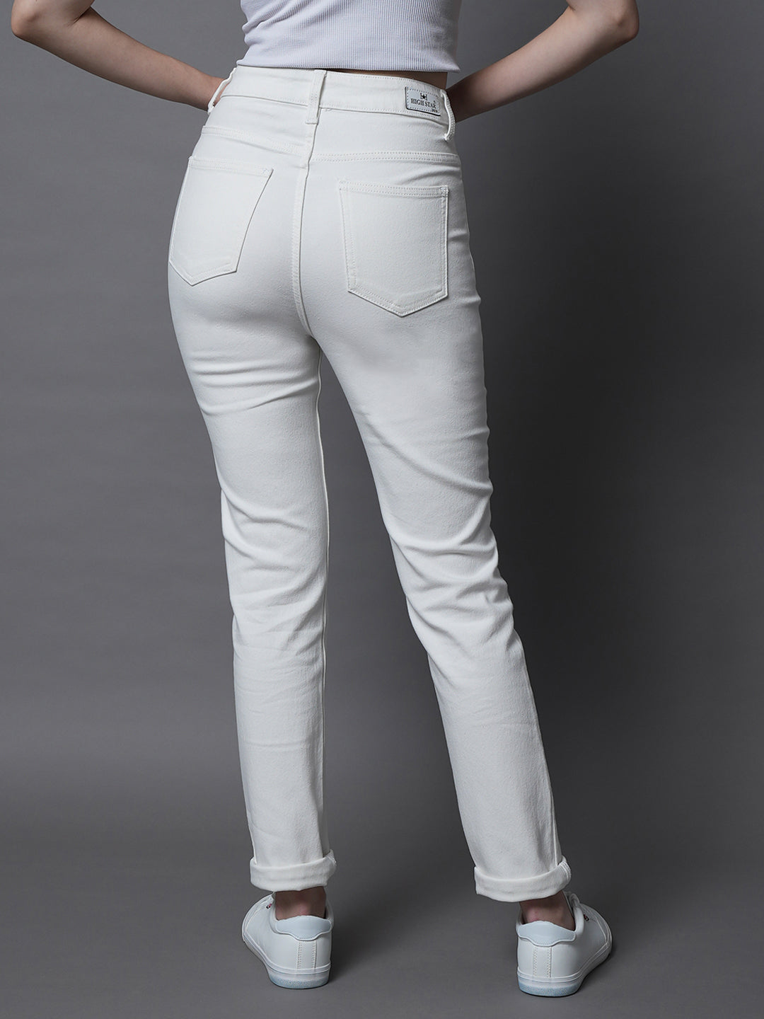 Women Straight Fit High-Rise Clean Look Stretchable Jeans