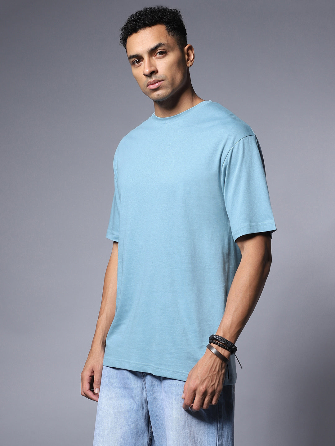 Round Neck Relaxed Cotton Short Sleeves T-shirt