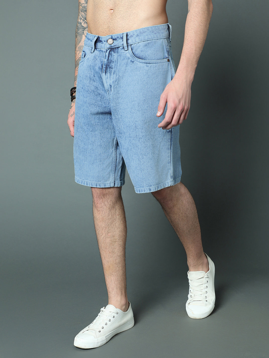 Men Mid-Rise Washed Loose Fit Denim Shorts