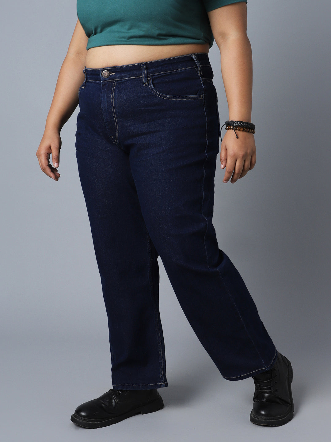 Women Plus Size Dad Fit High-Rise Clean Look Stretchable Jeans