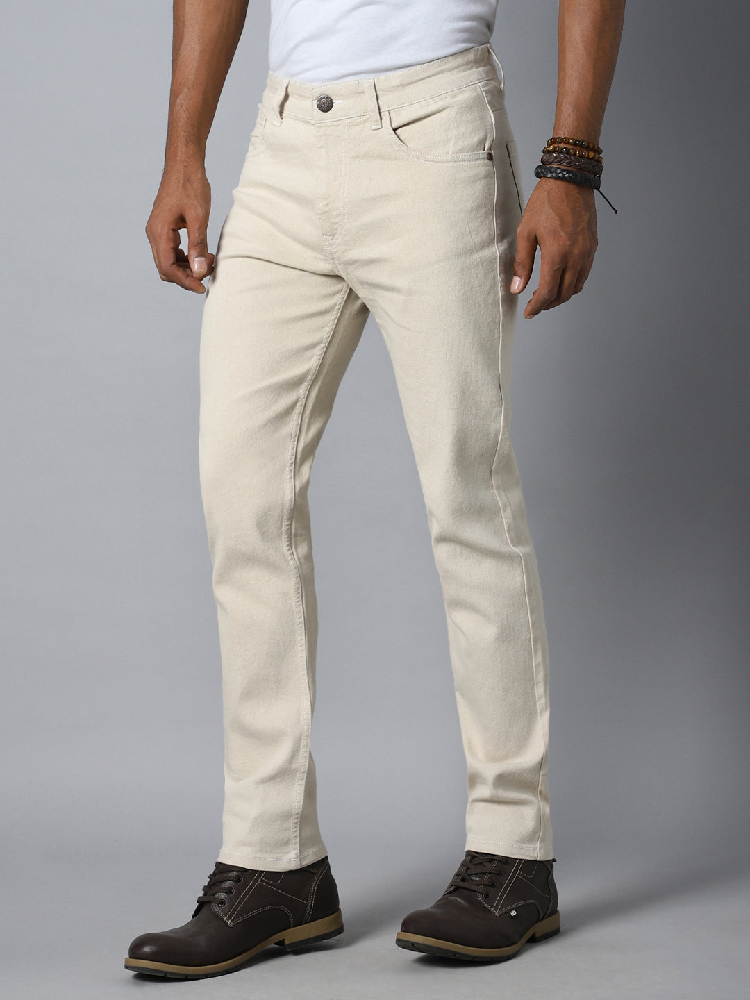 Men Straight Fit Mid-Rise Clean Look Stretchable Jeans