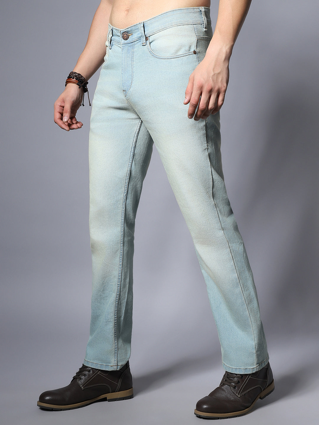 Men Blue Straight Fit Mid-Rise Stretchable Jeans