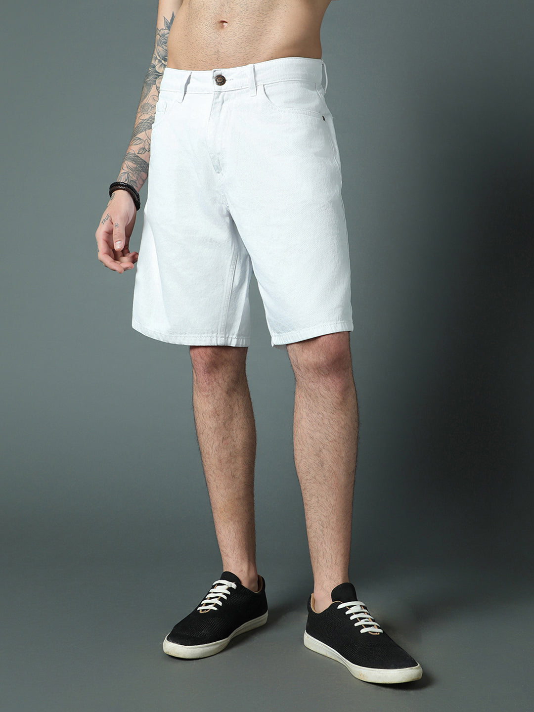 Men Mid-Rise Loose Fit Pure Cotton Chino Shorts