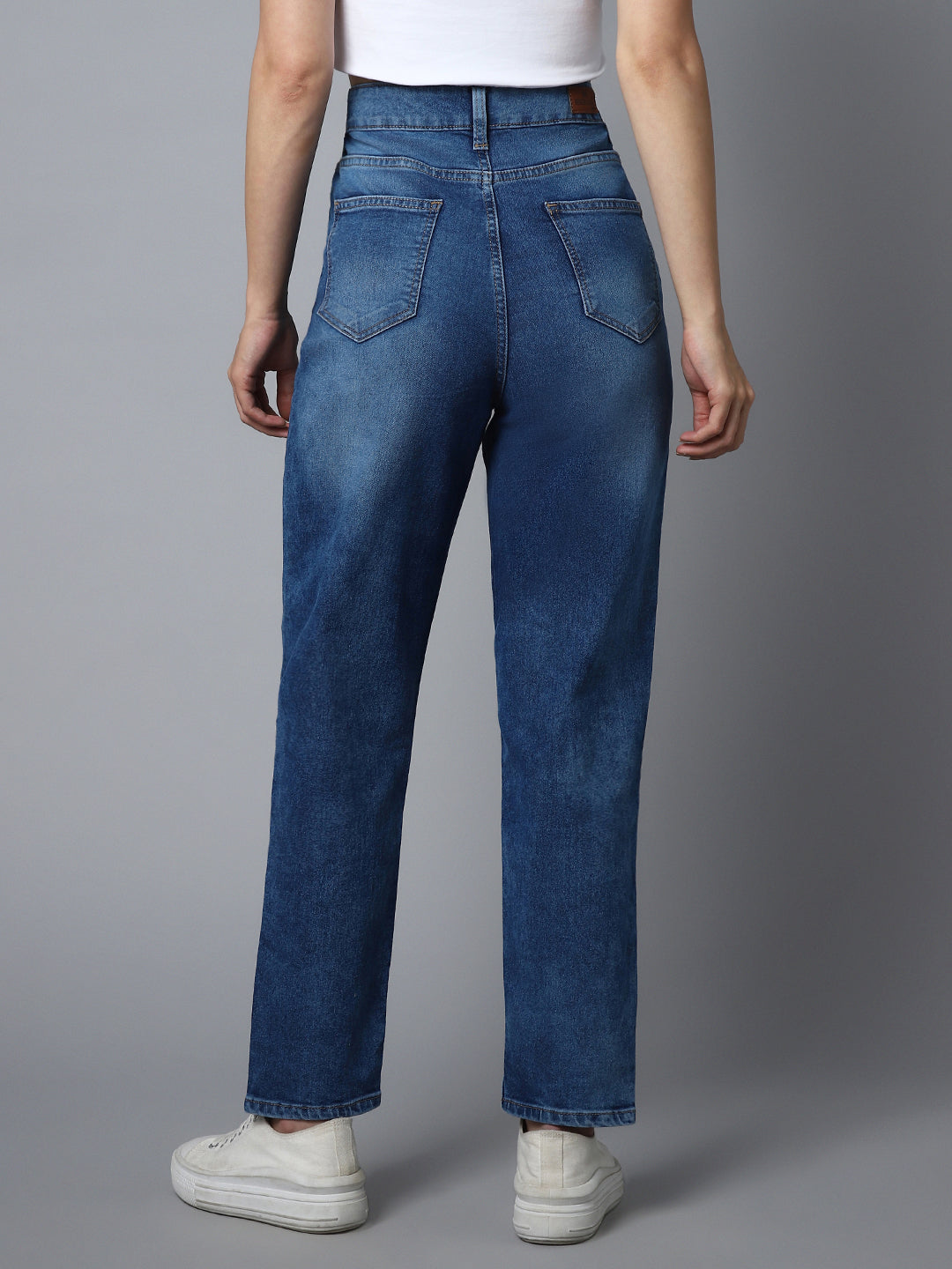 Women Clean Look High-Rise Cotton Jeans